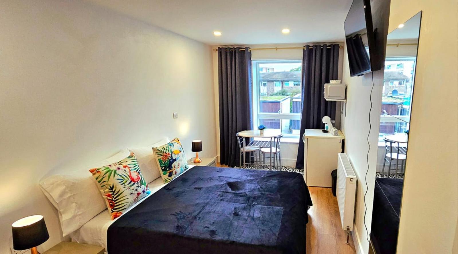 Penelope Ensuite Double Room London Exteriör bild