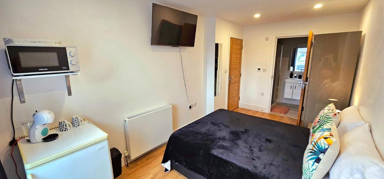Penelope Ensuite Double Room London Exteriör bild
